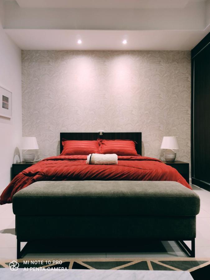 Kumkum Homestay Studio Nusajaya  Eksteriør billede
