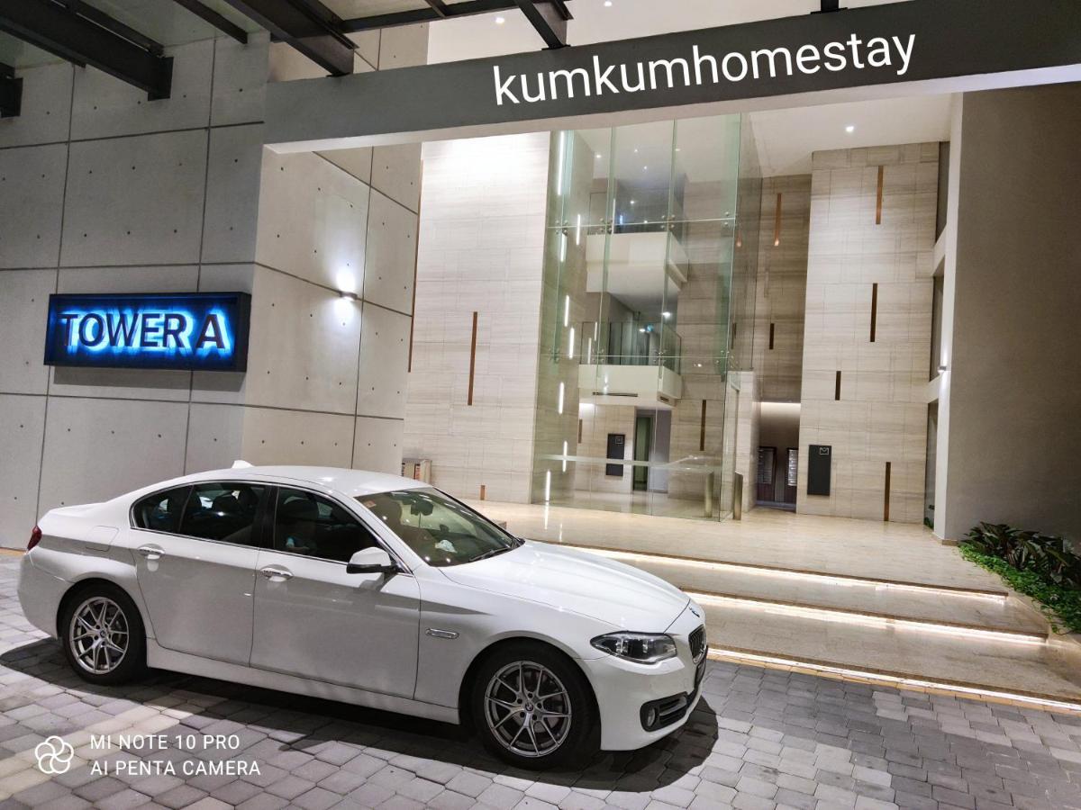 Kumkum Homestay Studio Nusajaya  Eksteriør billede
