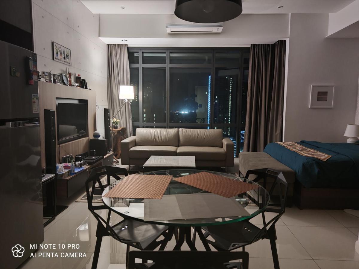 Kumkum Homestay Studio Nusajaya  Eksteriør billede